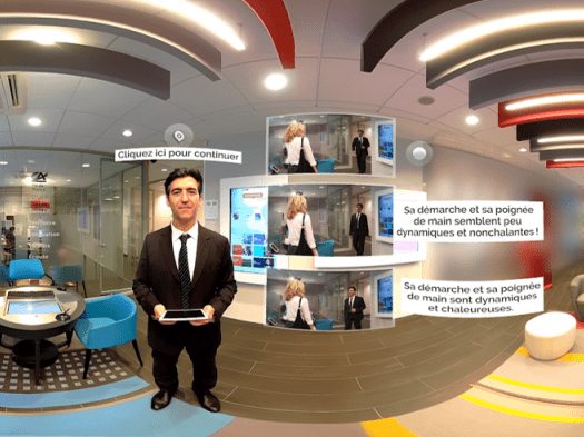 homme dans une pièce exemple de formation